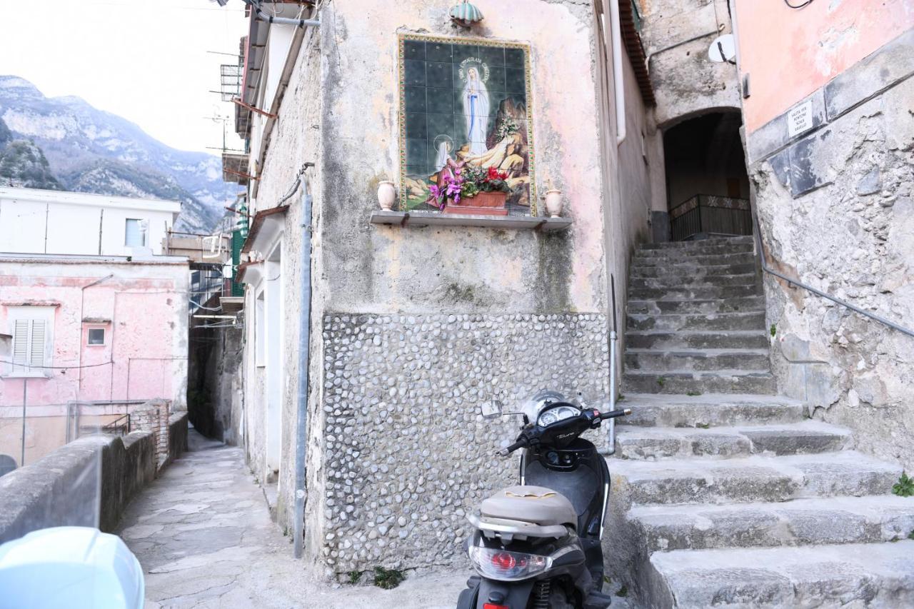 Ferienwohnung Angela House Amalfi Centro Exterior foto
